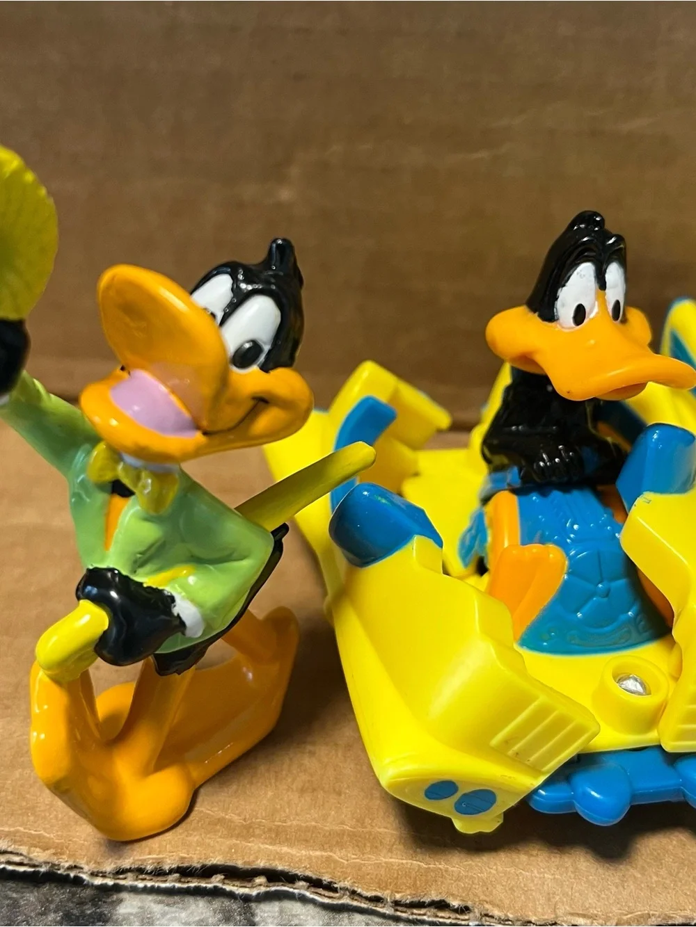 Warner Bros. Daffy Duck & Taz Bright Yellow Character Car Set
